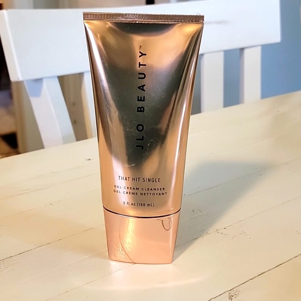 JLO BEAUTY CREAM CLEANSER